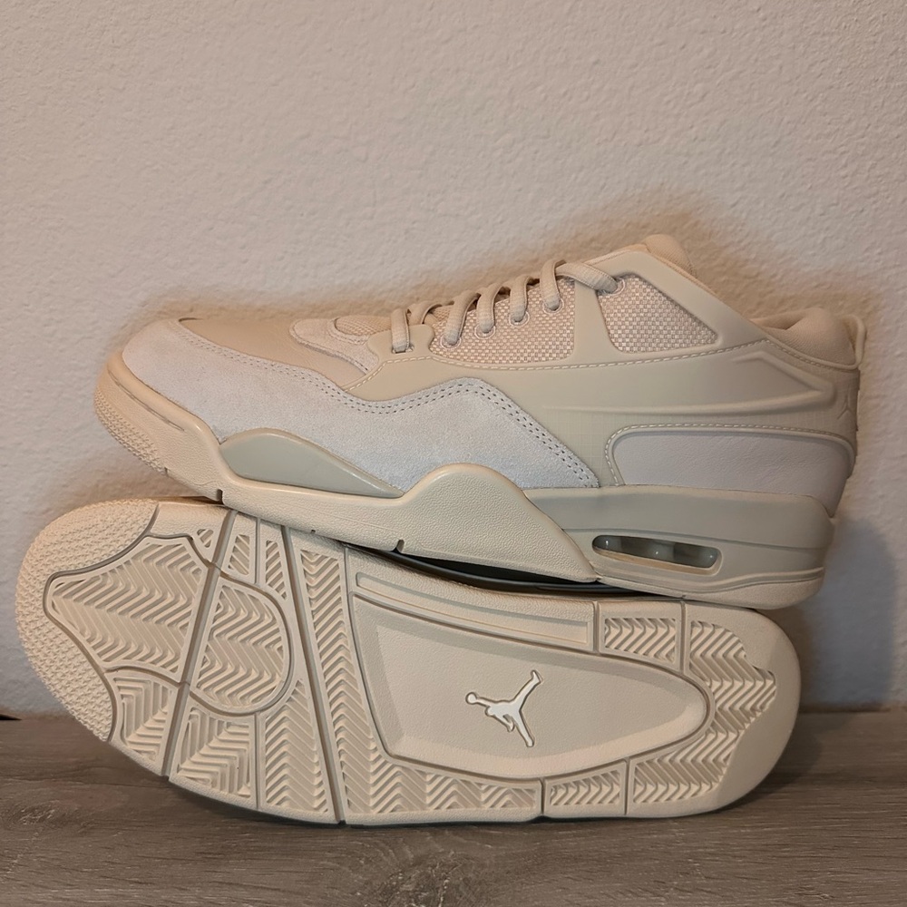 9.5M / 11W JORDAN 4 RM
